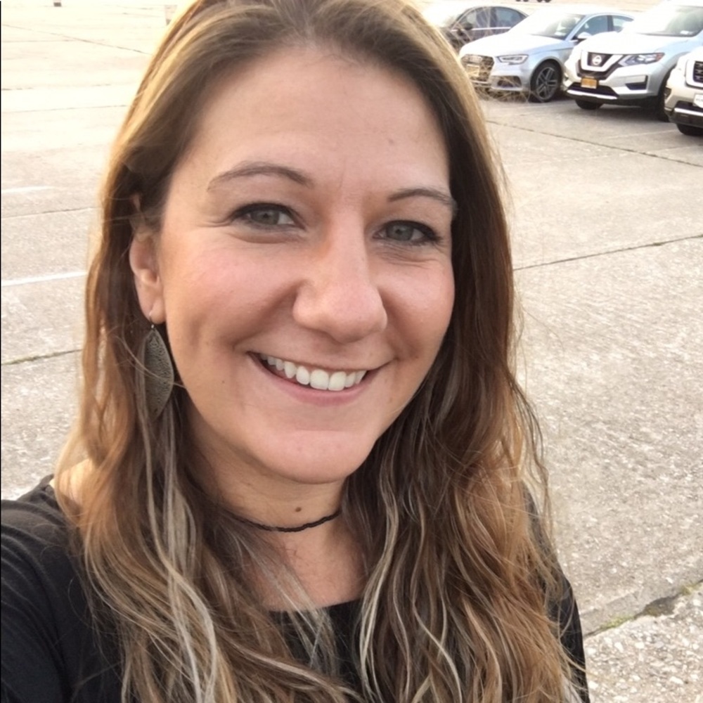 Meet your Posher, Kathy - Picture 1 of 1